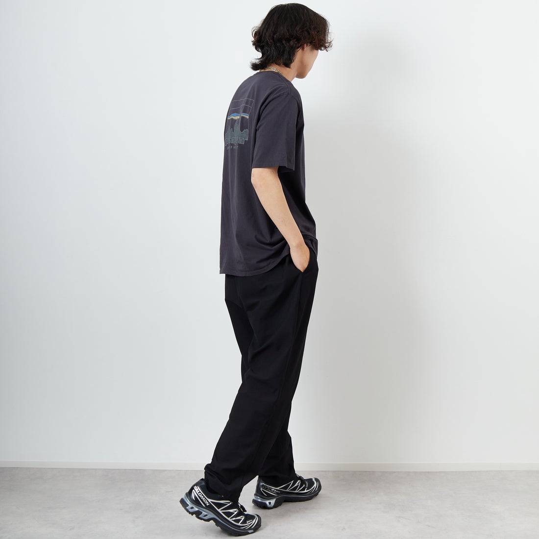 patagonia [パタゴニア] メンズ 73 スカイライン オーガニックTシャツ [37534] INBK &&モデル身長：179cm 着用サイズ：L&&