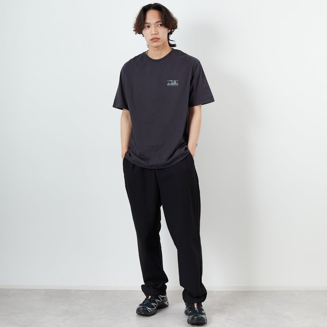 patagonia [パタゴニア] メンズ 73 スカイライン オーガニックTシャツ [37534] INBK &&モデル身長：179cm 着用サイズ：L&&