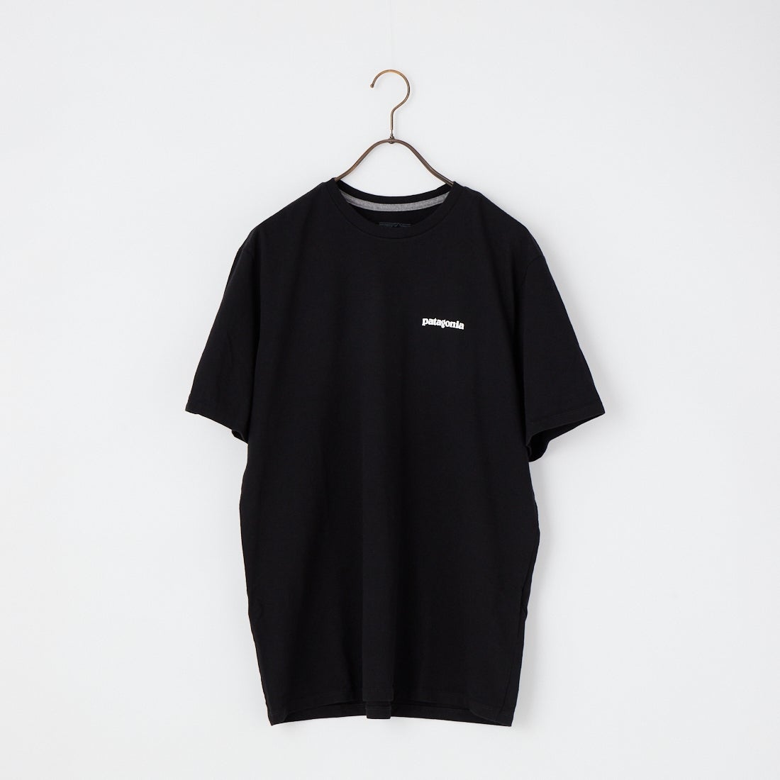 patagonia [パタゴニア] メンズ P-6ロゴ レスポンシビリティーTシャツ [38504] BLK