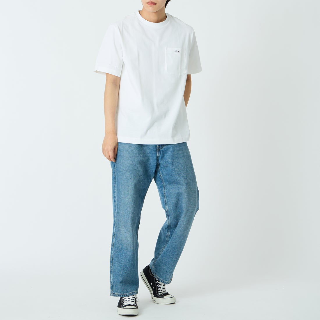LACOSTE [ラコステ] アウトラインクロックポケットTシャツ [TH5581] 001 WHITE &&モデル身長：179cm 着用サイズ：5&&