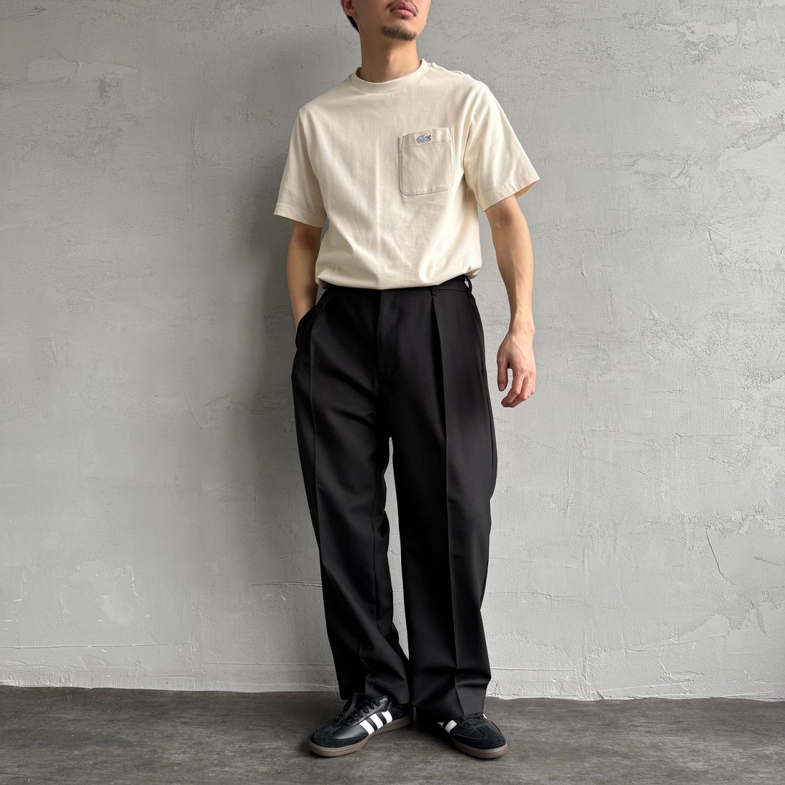 LACOSTE [ラコステ] アウトラインクロックポケットTシャツ [TH5581] XFJ ECRU &&モデル身長：168cm 着用サイズ：3&&