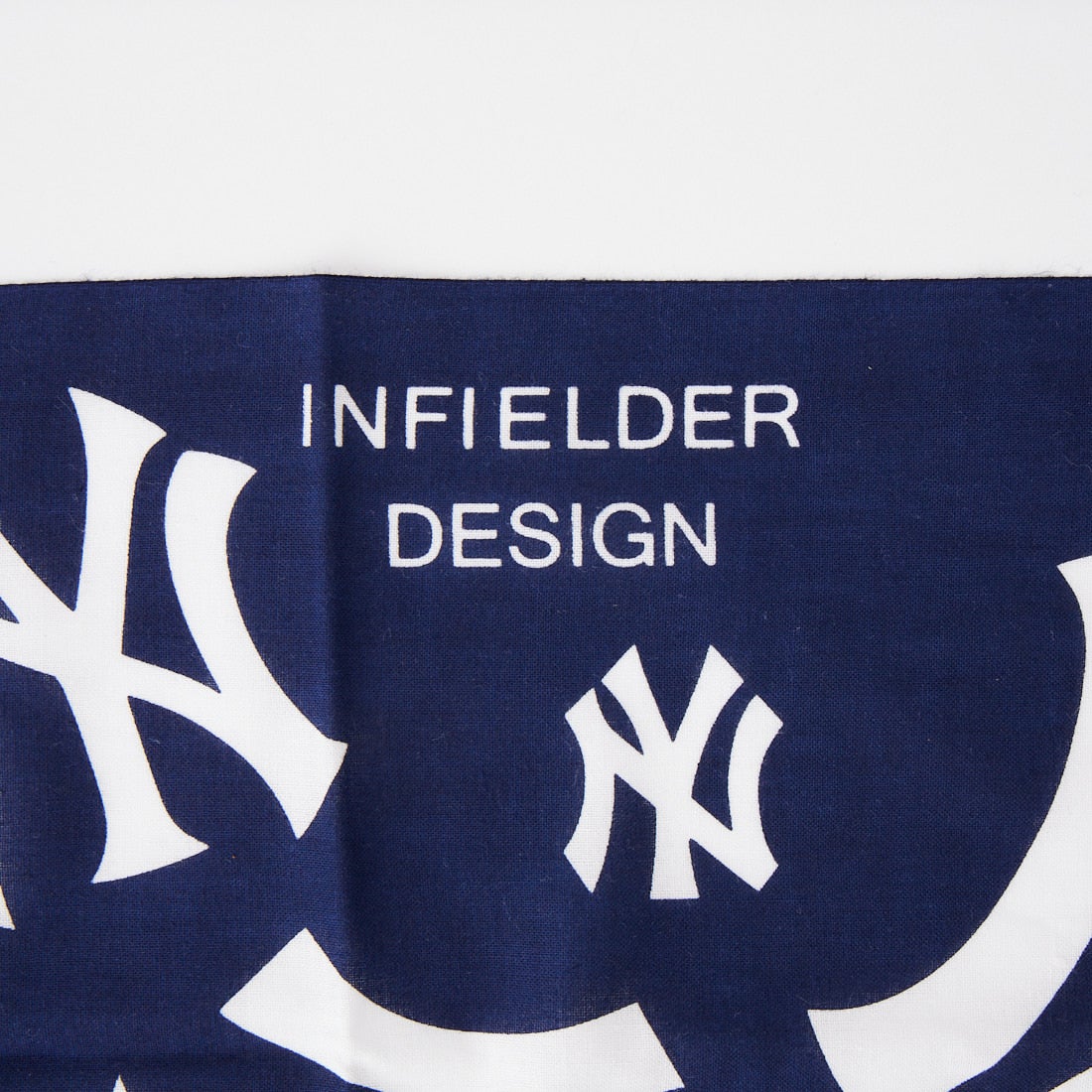 MLB × INFIELDER DESIGN [エムエルビー × インフィールダーデザイン] MLBロゴストール [MLB-165] NVY-NAVY