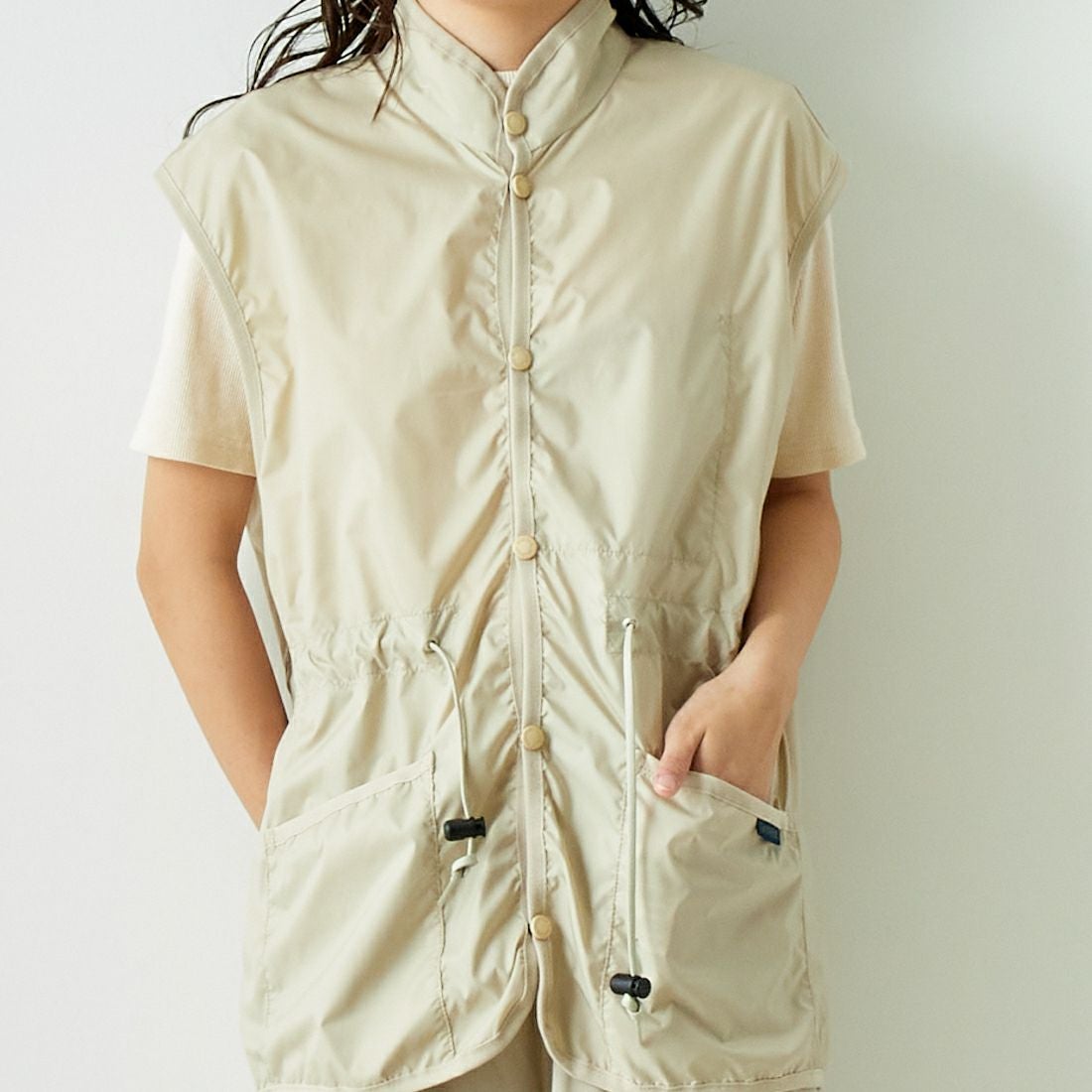 LAVENHAM [ラベンハム] ギャザーウエストベスト [LV7041] I17 NATURA &&モデル身長：167cm 着用サイズ：M&&