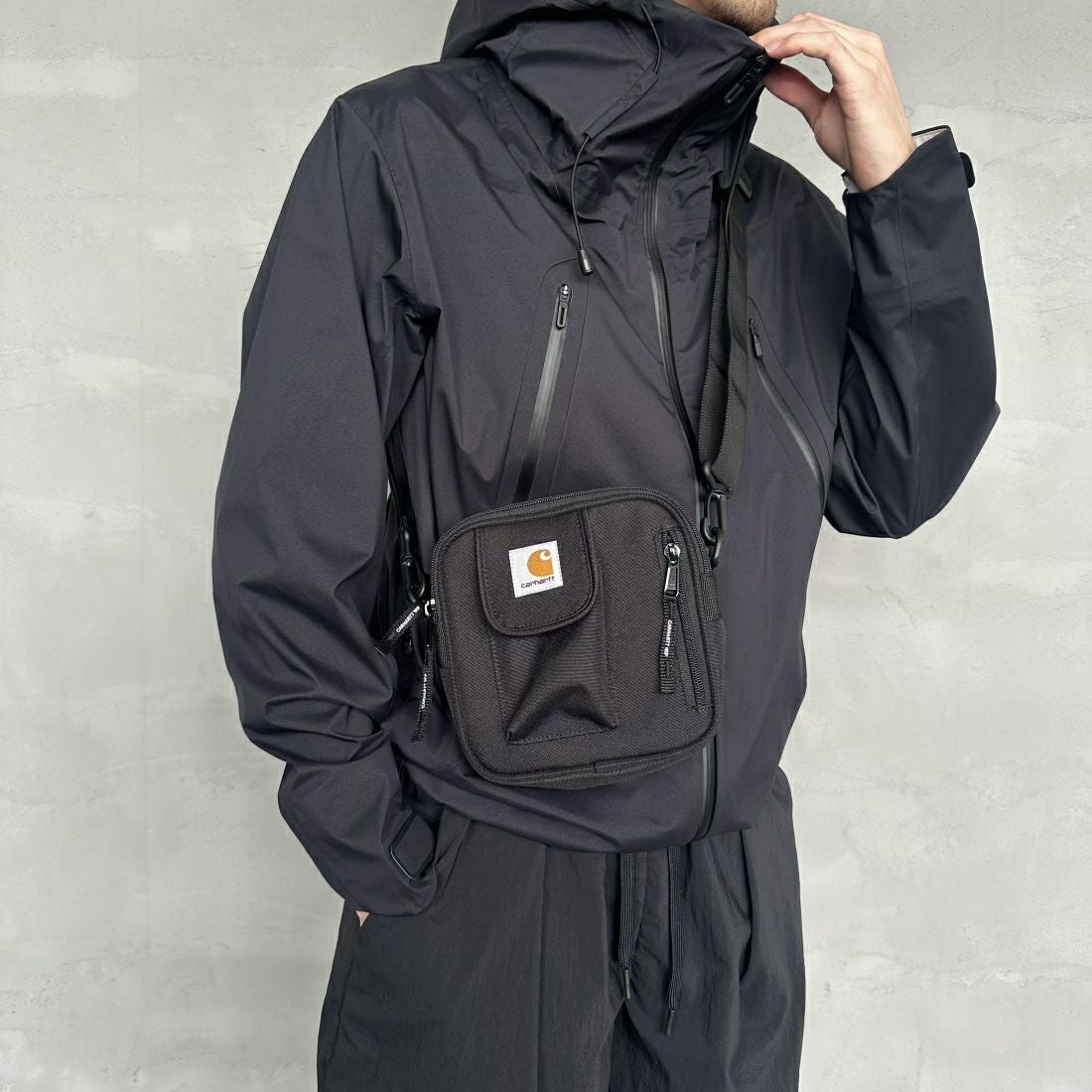carhartt WIP [カーハートダブリューアイピー] エッセンシャル ショルダーバッグ [I031470] BLACK