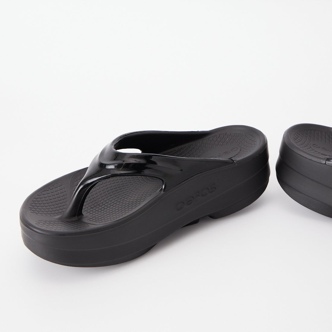 OOFOS [ウーフォス] OOMEGA(ウーメガ) [OOMEGA] BLACK