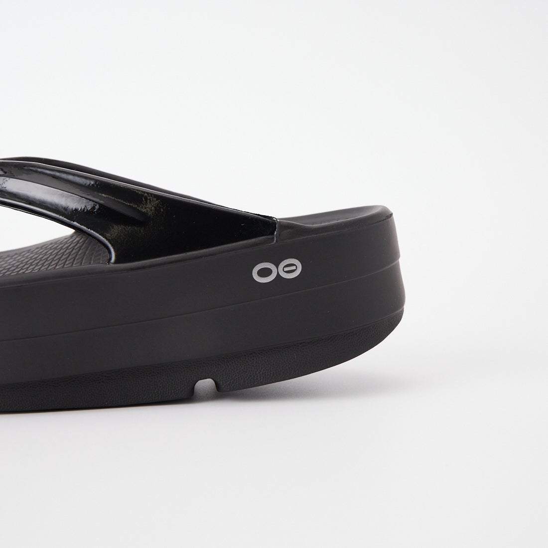 OOFOS [ウーフォス] OOMEGA(ウーメガ) [OOMEGA] BLACK