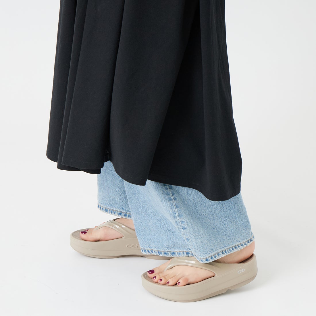 OOFOS [ウーフォス] OOMEGA(ウーメガ) [OOMEGA] NOMAD