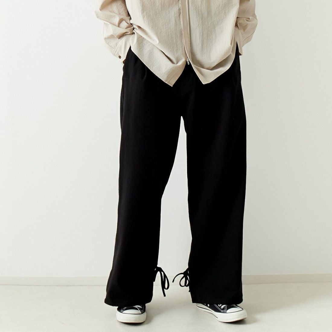 BLACK&&モデル身長：179cm 着用サイズ：3&&