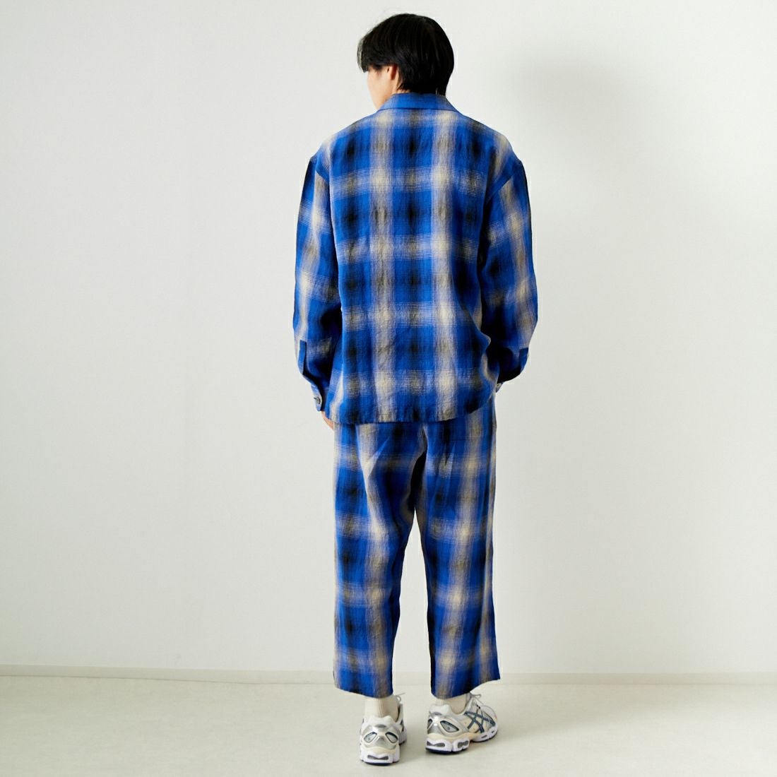 ATELIER BETON [アトリエベトン] リネンチェックパンツ [241-11D] BLUE CHK &&モデル身長：179cm 着用サイズ：3&&