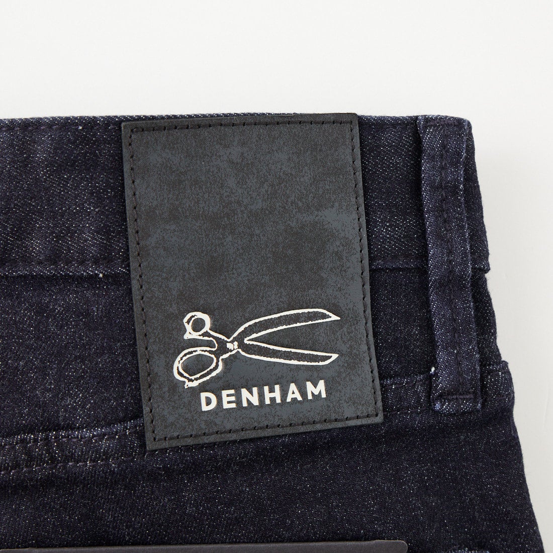 DENHAM [デンハム] スリムフィットジーンズ RAZOR [RAZOR-BLFMVBLUE] DARK BLUE