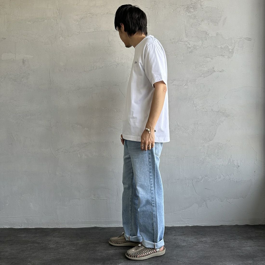 LACOSTE [ラコステ] クルーネックTシャツ [TH5582] 001 WHITE &&モデル身長：173cm 着用サイズ：5&&