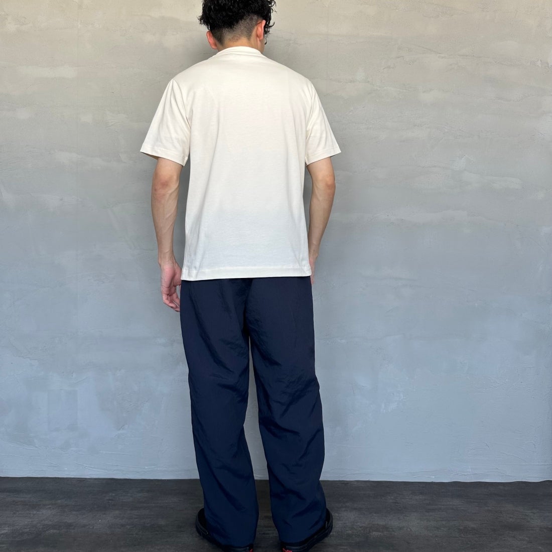 LACOSTE [ラコステ] クルーネックTシャツ [TH5582] XFJ ECRU &&モデル身長：168cm 着用サイズ：3&&