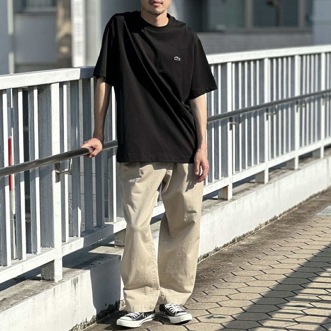 LACOSTE [ラコステ] クルーネックTシャツ [TH5582] 031 BLACK &&モデル身長：168cm 着用サイズ：6&&