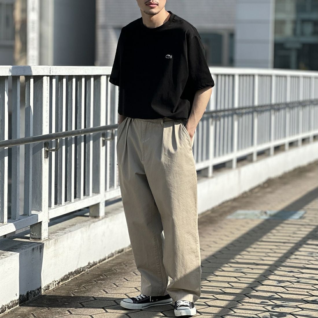 LACOSTE [ラコステ] クルーネックTシャツ [TH5582] 031 BLACK &&モデル身長：168cm 着用サイズ：6&&