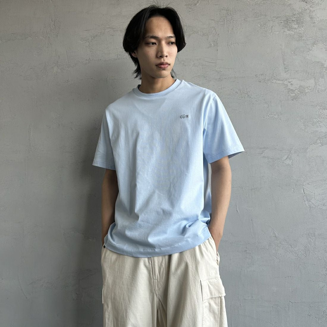 LACOSTE [ラコステ] クルーネックTシャツ [TH5582] T01 SAX &&モデル身長：179cm 着用サイズ：5&&