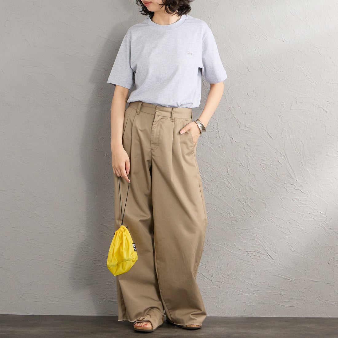 LACOSTE [ラコステ] クルーネックTシャツ [TH5582] CCA SILVER &&モデル身長：162cm 着用サイズ：2&&