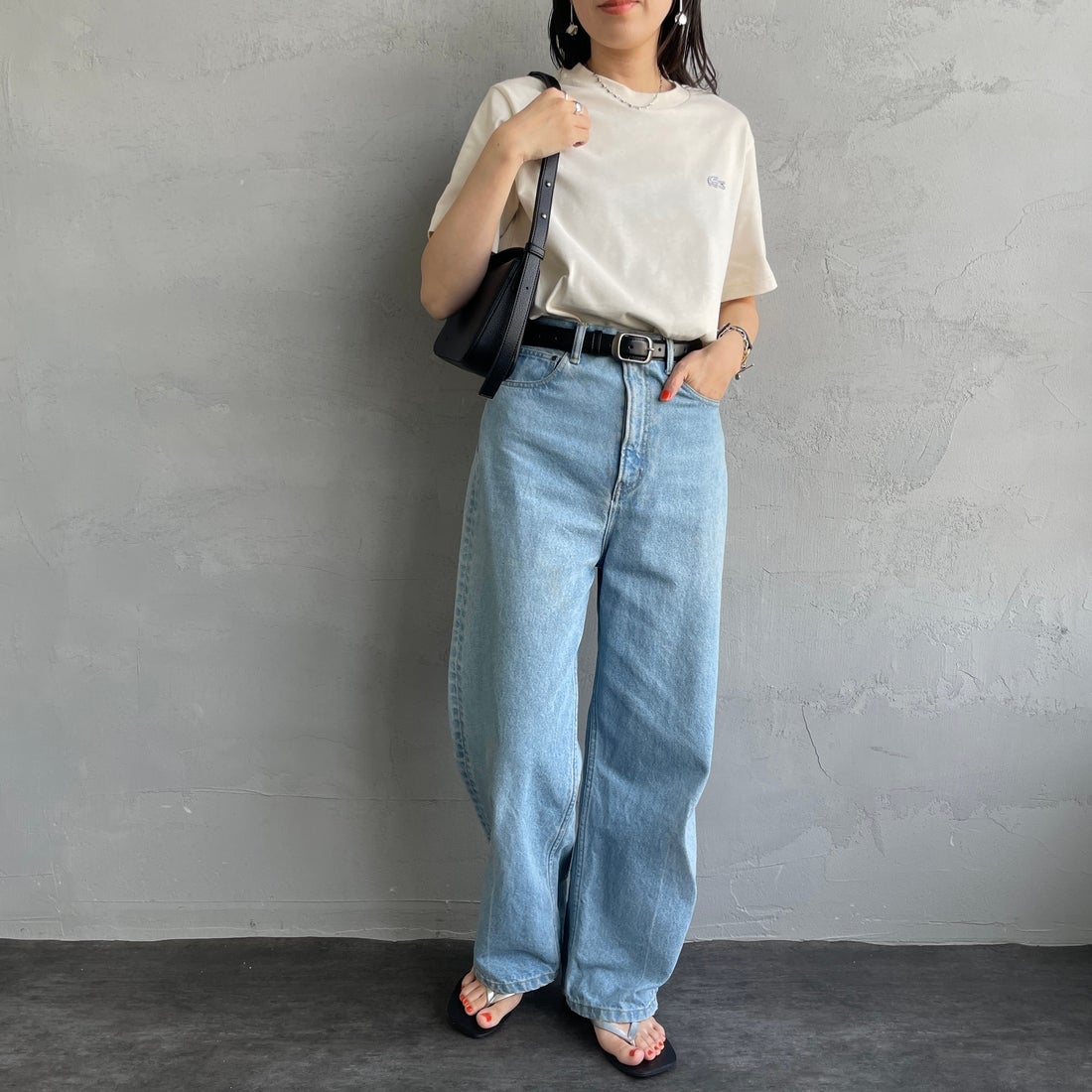 LACOSTE [ラコステ] クルーネックTシャツ [TH5582] XFJ ECRU &&モデル身長：160cm 着用サイズ：2&&