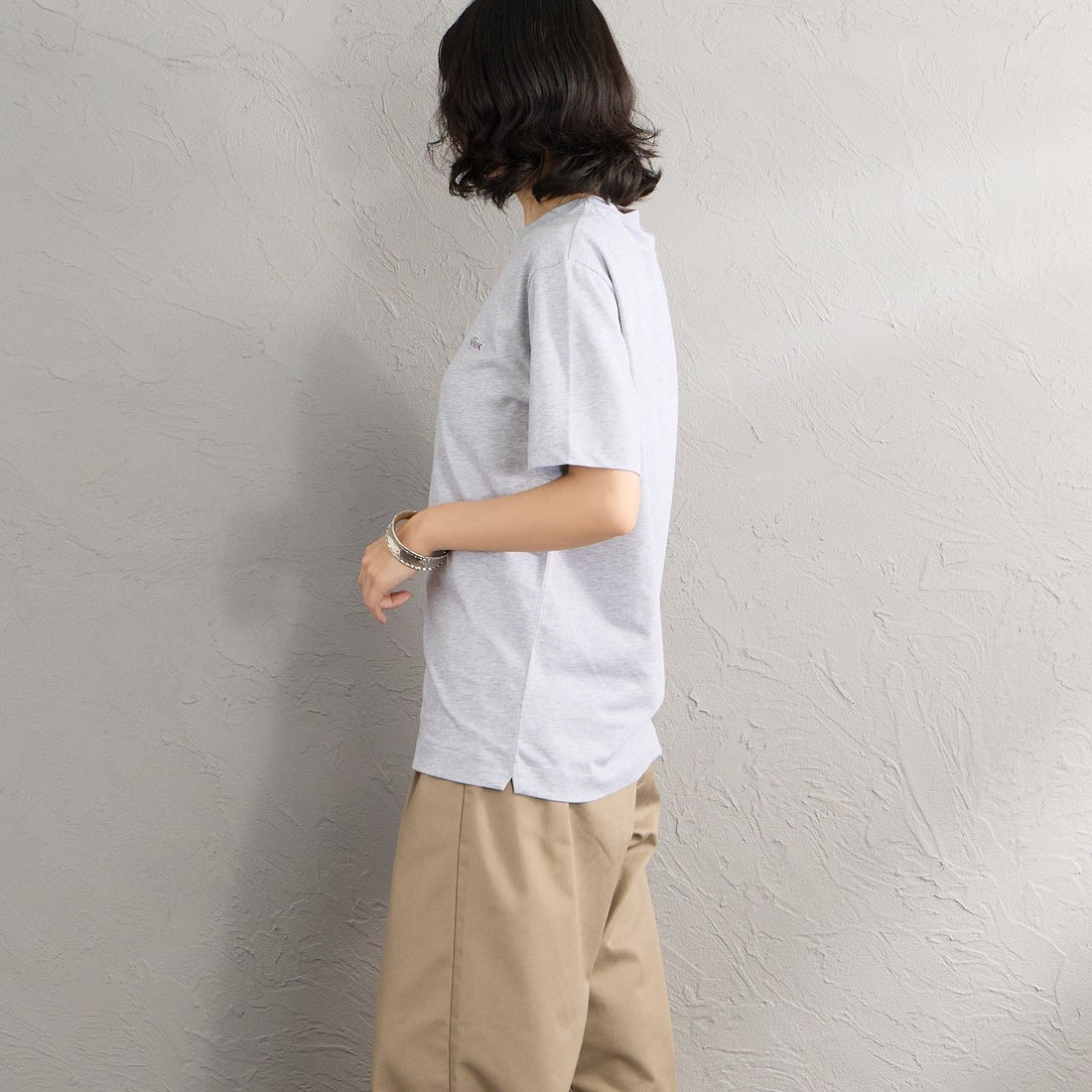 LACOSTE [ラコステ] クルーネックTシャツ [TH5582] CCA SILVER &&モデル身長：162cm 着用サイズ：2&&