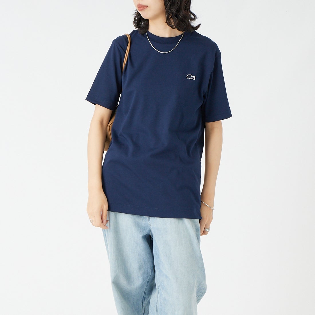LACOSTE [ラコステ] クルーネックTシャツ [TH5582] 166 NAVY &&モデル身長：162cm 着用サイズ：2&&