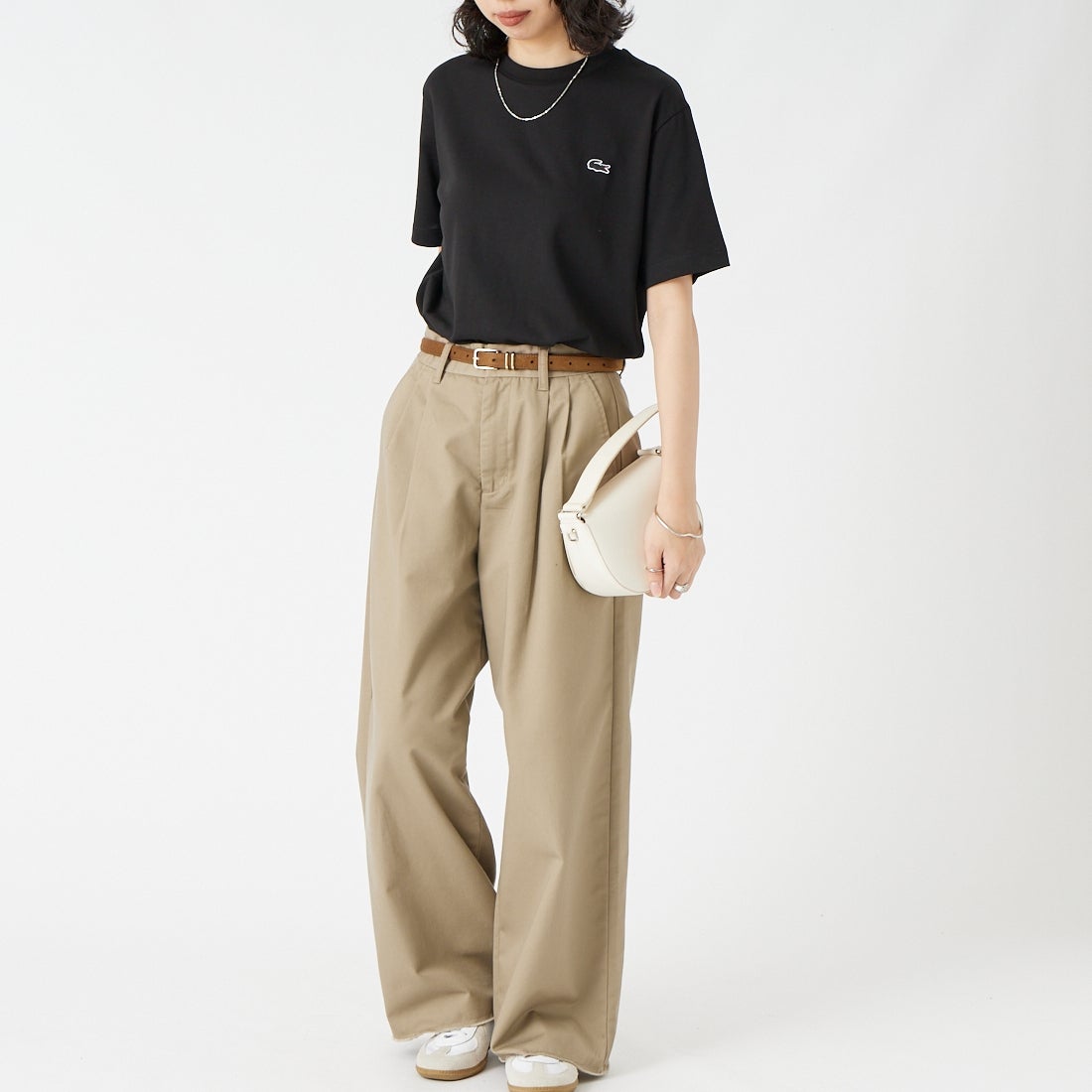 LACOSTE [ラコステ] クルーネックTシャツ [TH5582] 031 BLACK &&モデル身長：162cm 着用サイズ：2&&