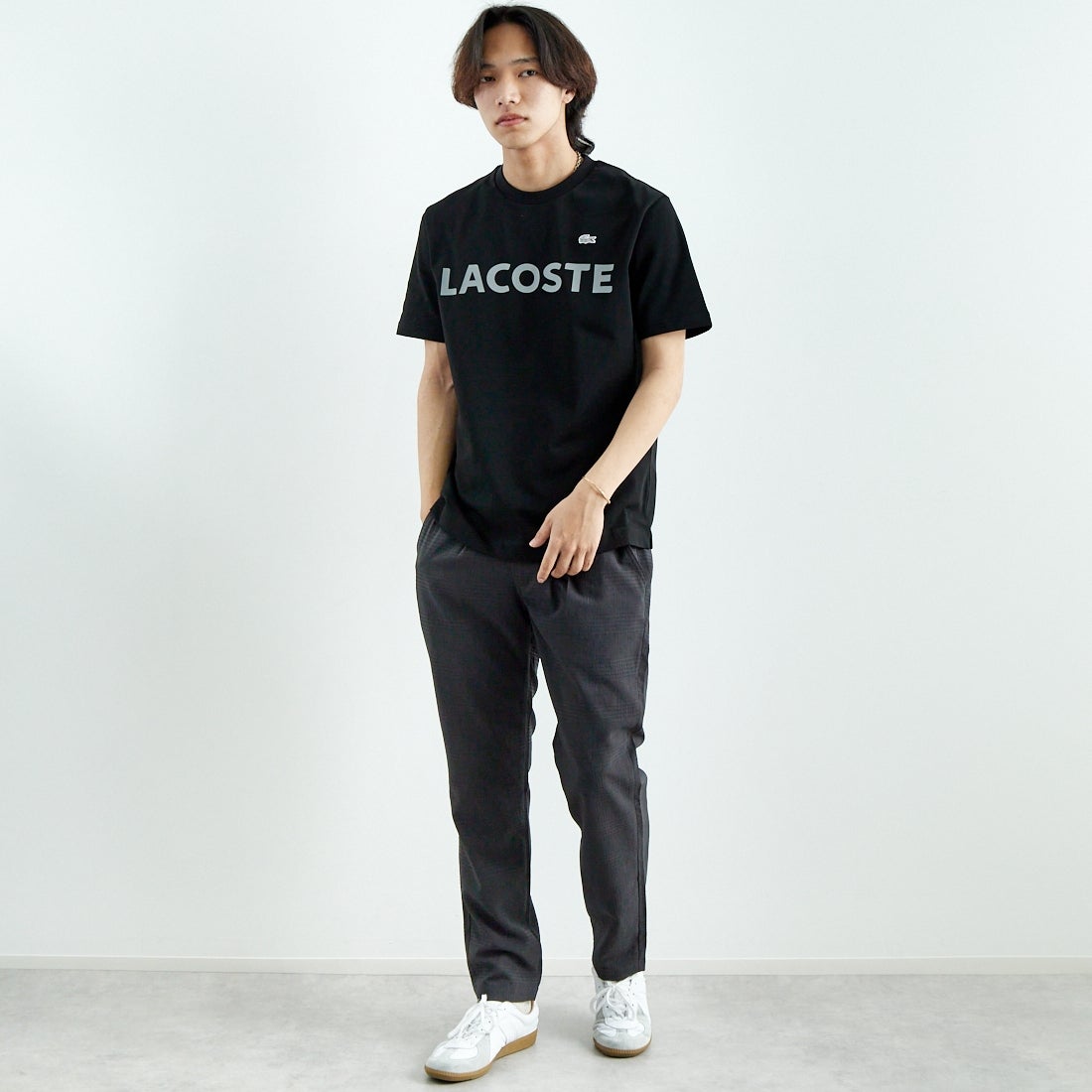 LACOSTE [ラコステ] ヘビーウェイトロゴTシャツ [TH2299] 031 BLACK &&モデル身長：179cm 着用サイズ：3&&