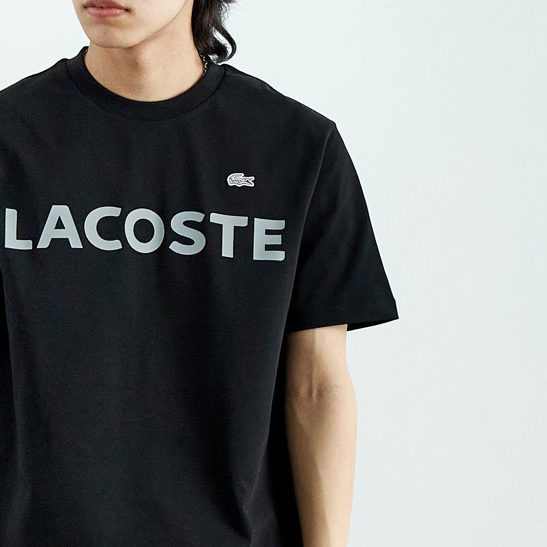 LACOSTE [ラコステ] ヘビーウェイトロゴTシャツ [TH2299] 031 BLACK &&モデル身長：179cm 着用サイズ：3&&