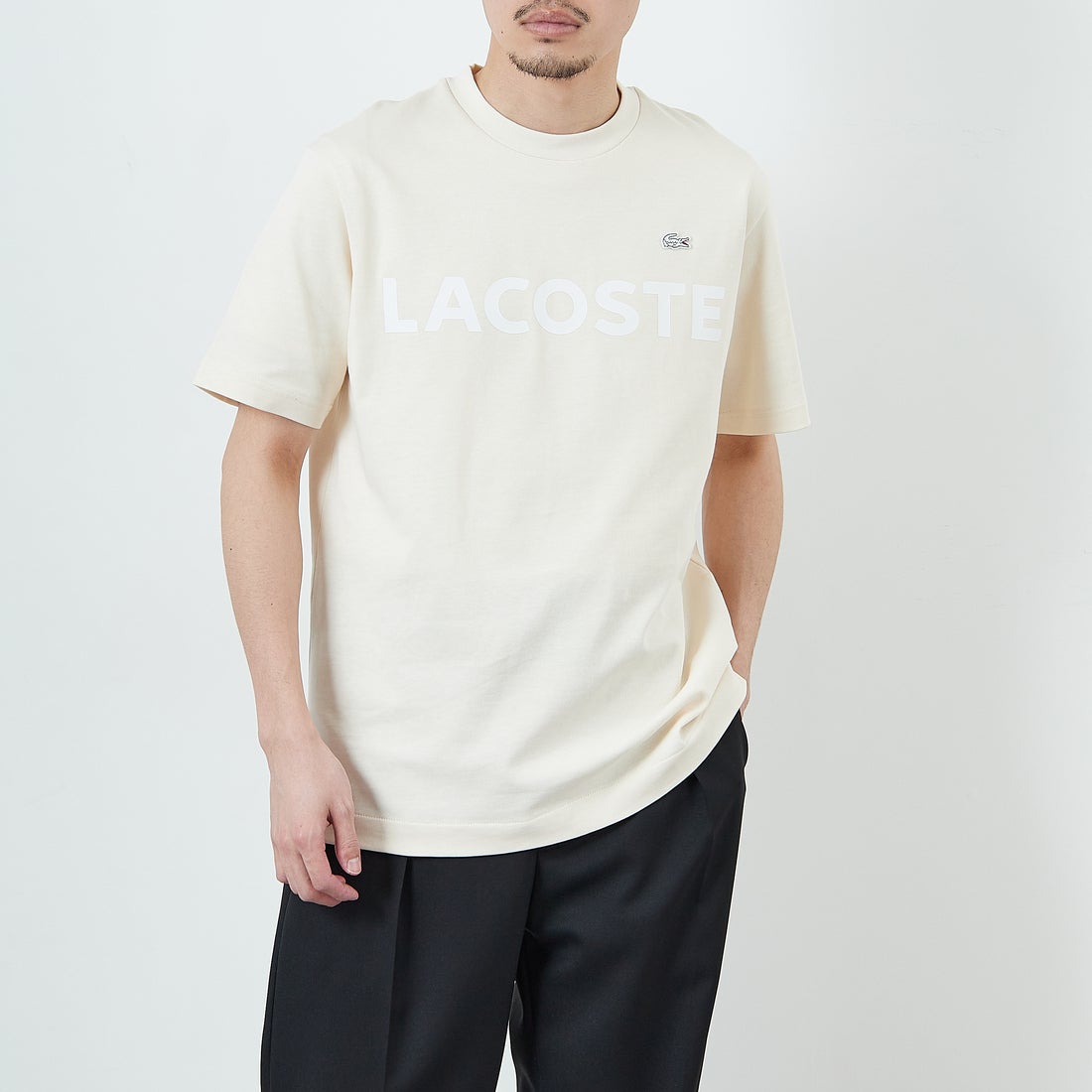 LACOSTE [ラコステ] ヘビーウェイトロゴTシャツ [TH2299] XFJ ECRU &&モデル身長：168cm 着用サイズ：3&&