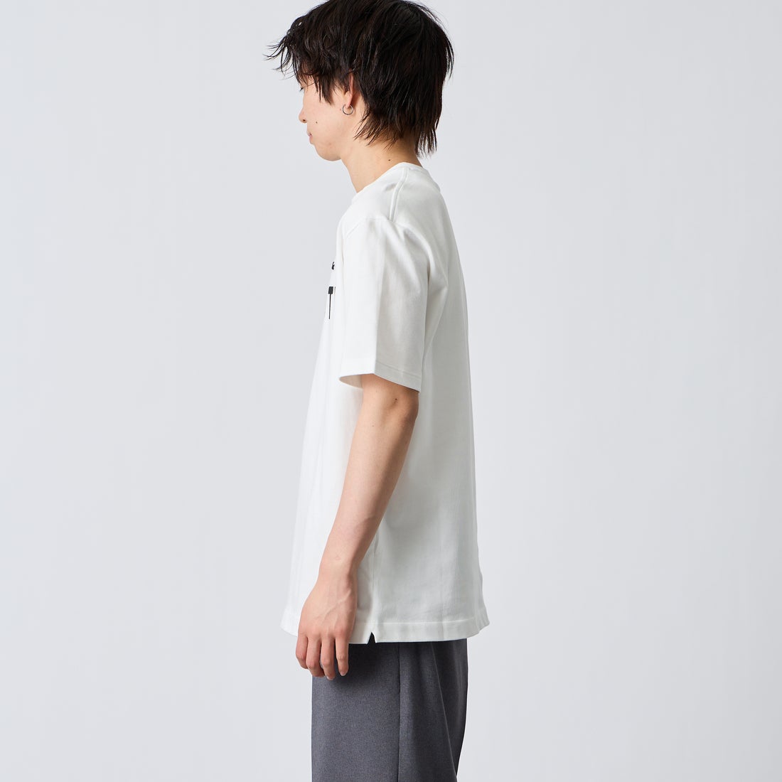LACOSTE [ラコステ] ヘビーウェイトロゴTシャツ [TH2299] 70V WHITE LACOSTE [ラコステ] ヘビーウェイトロゴTシャツ [TH2299] 70V WHITE LACOSTE [ラコステ] ヘビーウェイトロゴTシャツ [TH2299] 70V WHITE &&モデル身長：177cm 着用サイズ：L&&