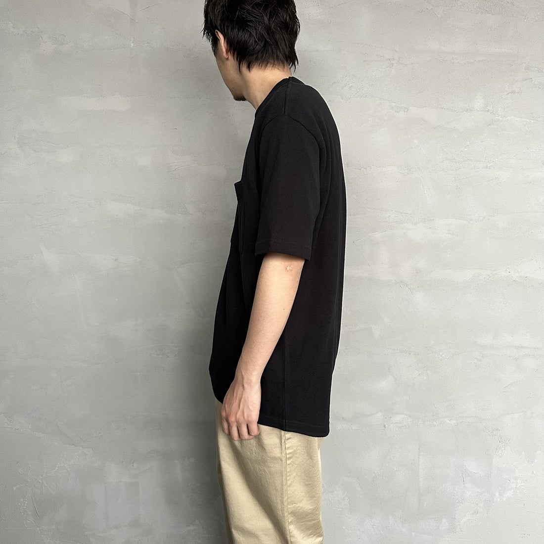 LACOSTE [ラコステ] ワンポイントロゴ 鹿の子ポケットTシャツ [TH4921] 031 BLACK&&モデル身長：173cm 着用サイズ：5&&