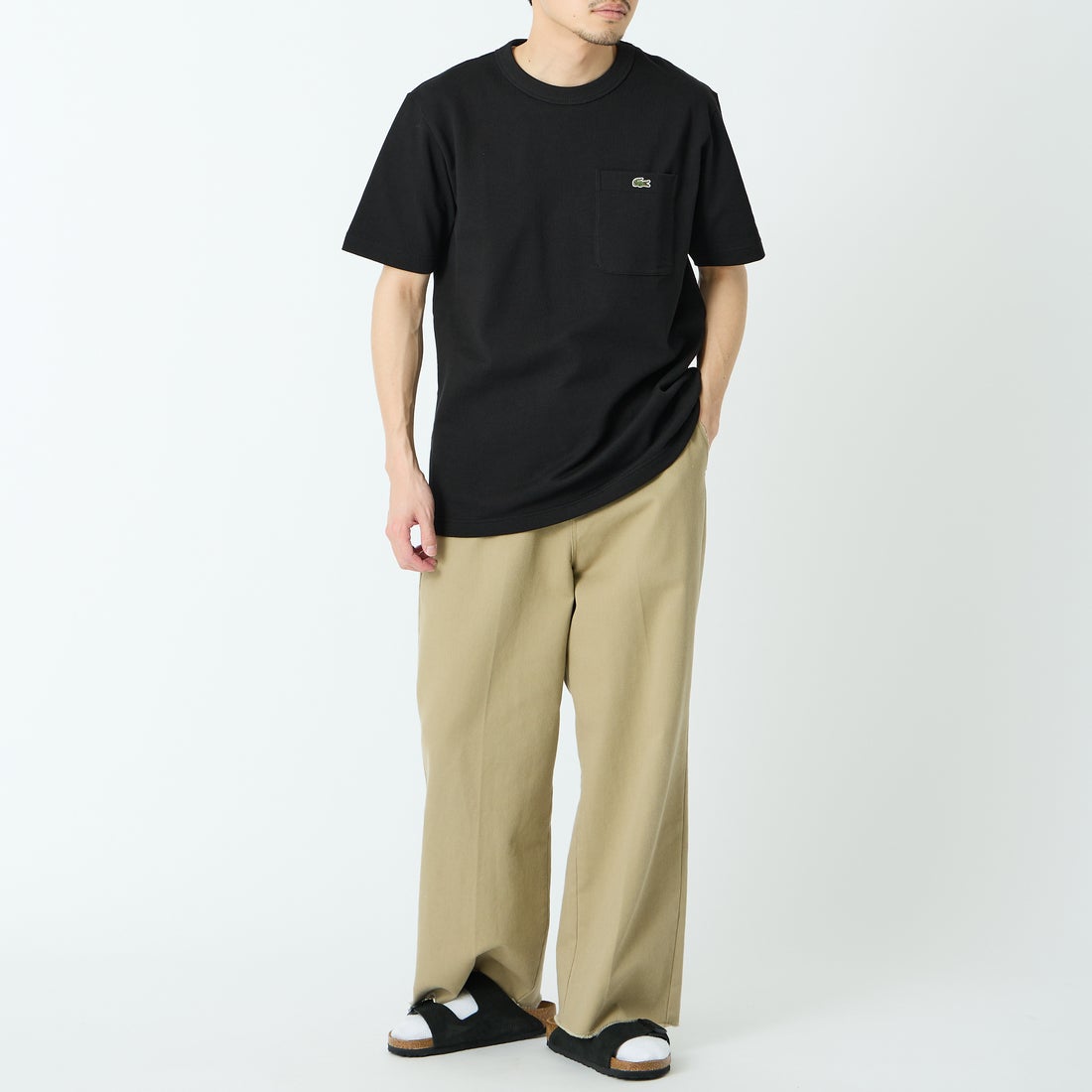 LACOSTE [ラコステ] ワンポイントロゴ 鹿の子ポケットTシャツ [TH4921] 031 BLACK &&モデル身長：168cm 着用サイズ：4&&