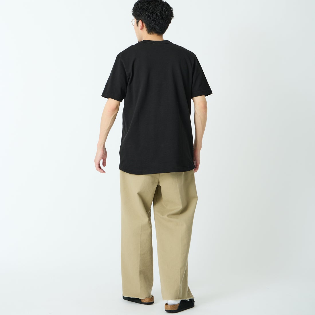 LACOSTE [ラコステ] ワンポイントロゴ 鹿の子ポケットTシャツ [TH4921] 031 BLACK &&モデル身長：168cm 着用サイズ：4&&