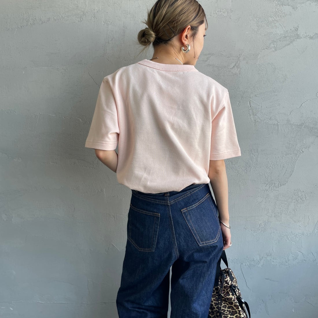 LACOSTE [ラコステ] ワンポイントロゴ 鹿の子ポケットTシャツ [TH4921] HCZ L.PINK &&モデル身長：150cm 着用サイズ：2&&