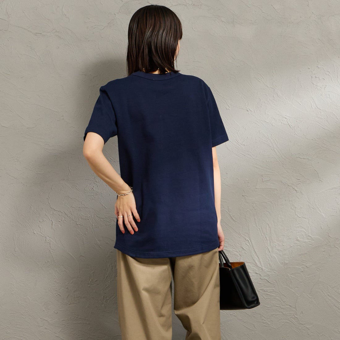 LACOSTE [ラコステ] ワンポイントロゴ 鹿の子ポケットTシャツ [TH4921] 166 NAVY B &&モデル身長：160cm 着用サイズ：2&&