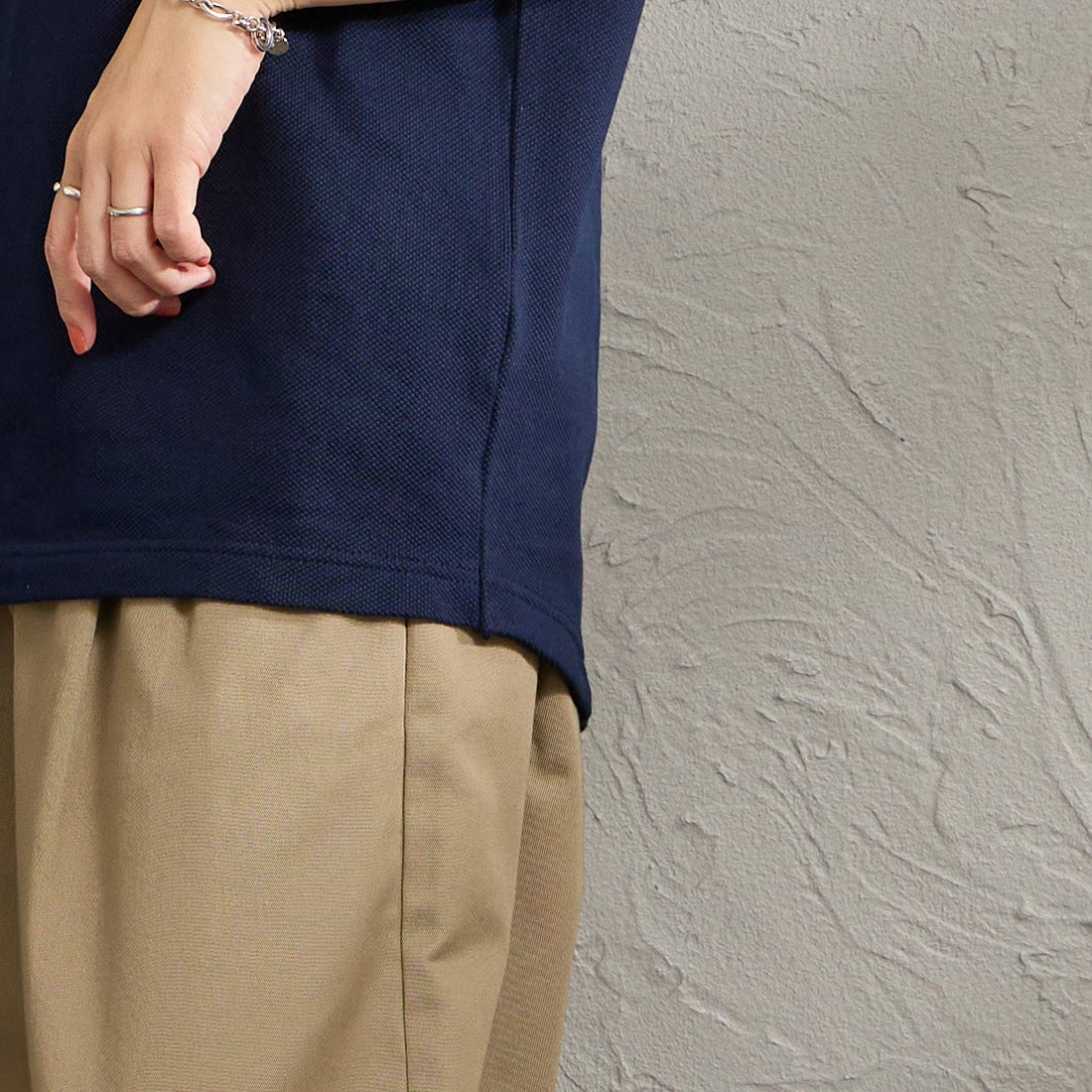 LACOSTE [ラコステ] ワンポイントロゴ 鹿の子ポケットTシャツ [TH4921] 166 NAVY B &&モデル身長：160cm 着用サイズ：2&&