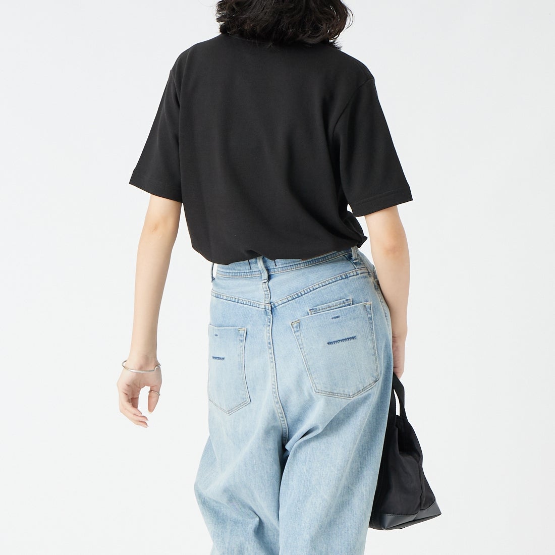 LACOSTE [ラコステ] ワンポイントロゴ 鹿の子ポケットTシャツ [TH4921] 031 BLACK &&モデル身長：162cm 着用サイズ：2&&