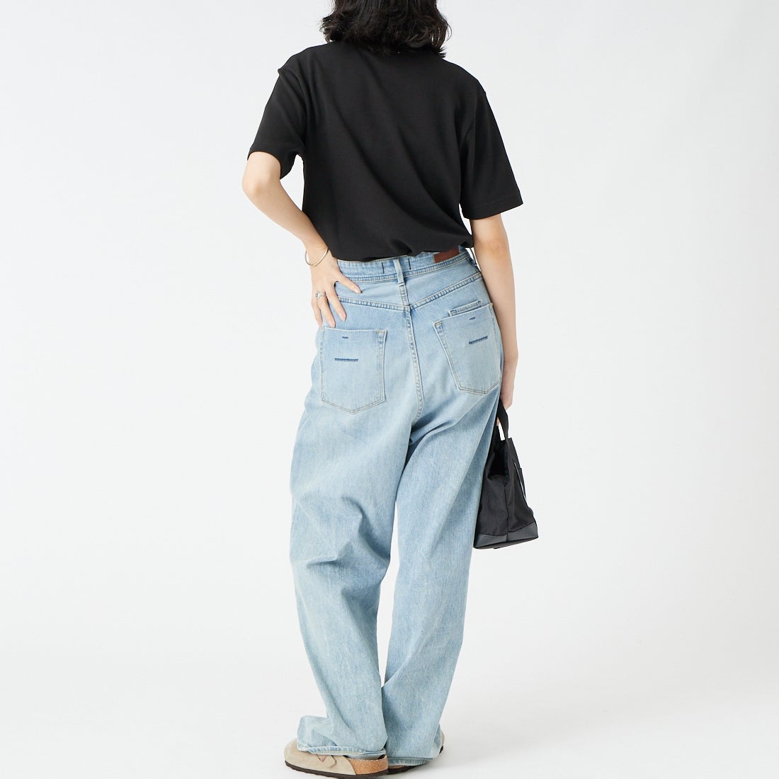 LACOSTE [ラコステ] ワンポイントロゴ 鹿の子ポケットTシャツ [TH4921] 031 BLACK &&モデル身長：162cm 着用サイズ：2&&
