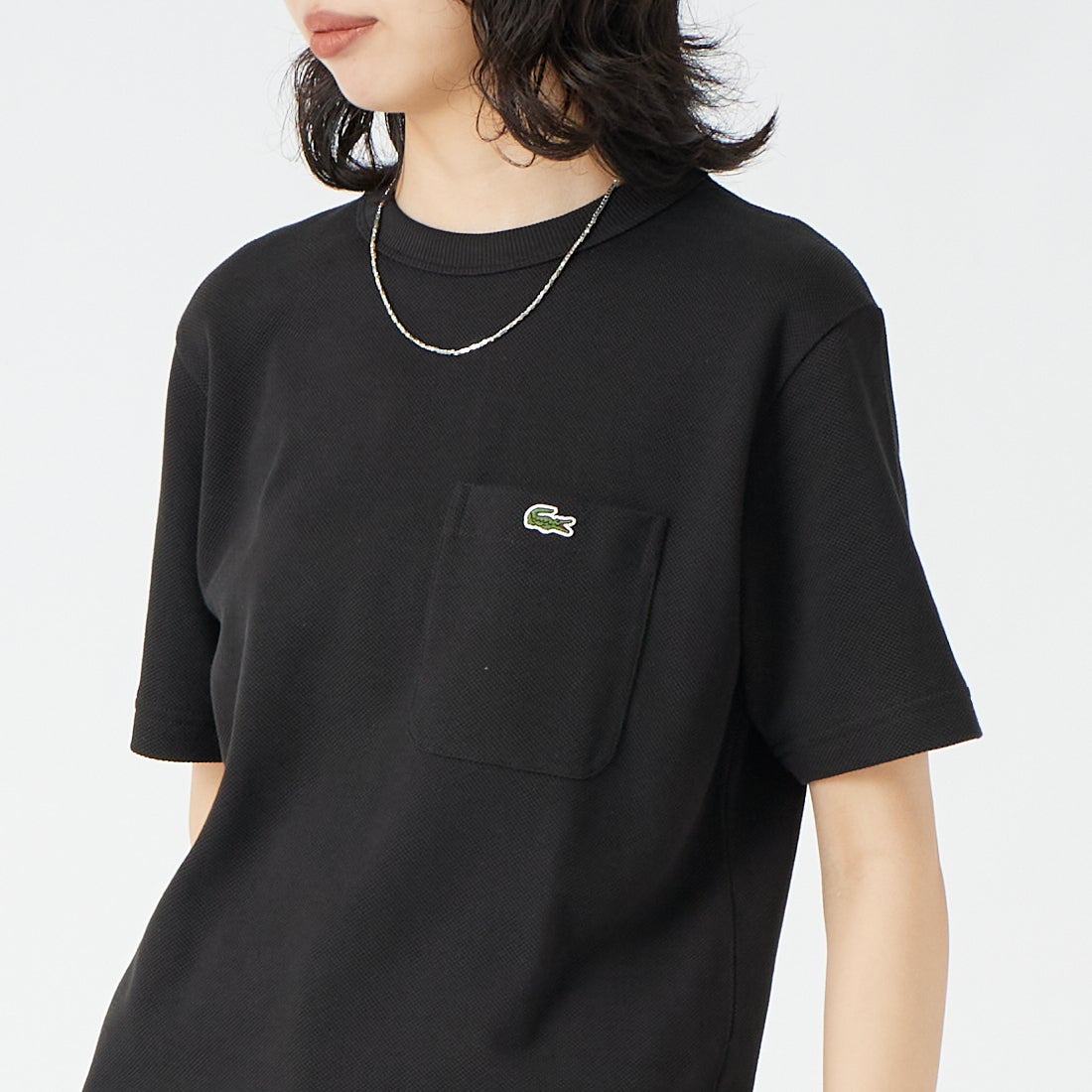 LACOSTE [ラコステ] ワンポイントロゴ 鹿の子ポケットTシャツ [TH4921] 031 BLACK &&モデル身長：162cm 着用サイズ：2&&