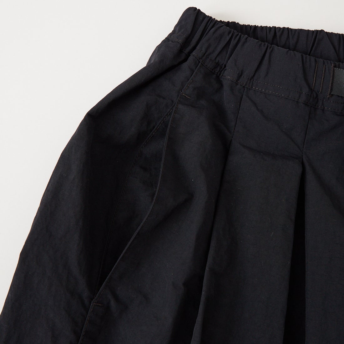 GRAMiCCi [グラミチ] ナイロンフレアパンツ [G2SW-SK034] BLACK