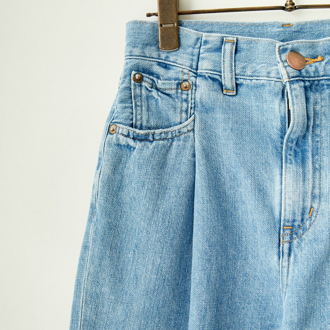 RED CARD TOKYO [レッドカード トーキョー] JO タックストレートデニム [98355701ALT] K-AIR LIGH