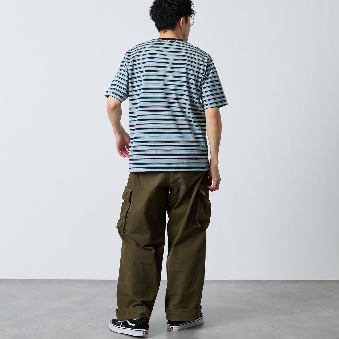 DANTON [ダントン] ストライプ ポケットTシャツ [DT-C0198TCB] BLU/GRY ML &&モデル身長：168cm 着用サイズ：M&&