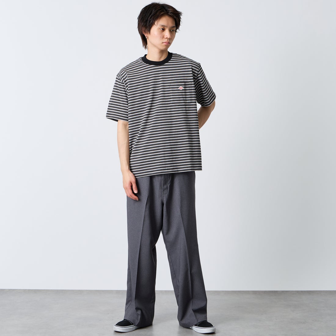 DANTON [ダントン] ストライプ ポケットTシャツ [DT-C0198TCB] CHR/BLK ML &&モデル身長：177cm 着用サイズ：XL&&