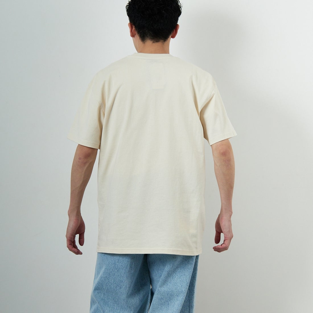 carhartt WIP [カーハートダブリューアイピー] ショートスリーブアメリカンスクリプトTシャツ [I029956] NATURAL &&モデル身長：168cm 着用サイズ：M&&