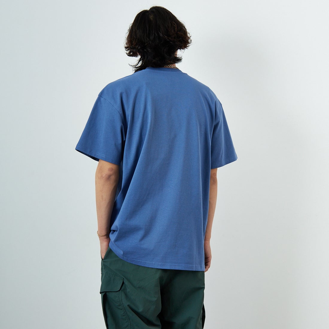 carhartt WIP [カーハートダブリューアイピー] ショートスリーブアメリカンスクリプトTシャツ [I029956] BLUE IRIS &&モデル身長：179cm 着用サイズ：L&&