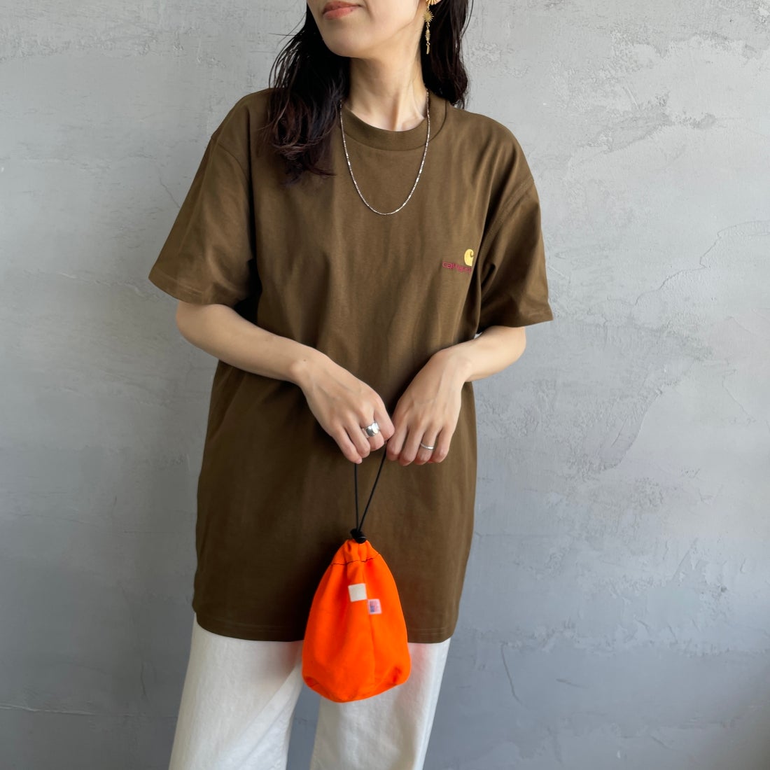 carhartt WIP [カーハートダブリューアイピー] ショートスリーブアメリカンスクリプトTシャツ [I029956] LUMBER &&モデル身長：160cm 着用サイズ：S&&