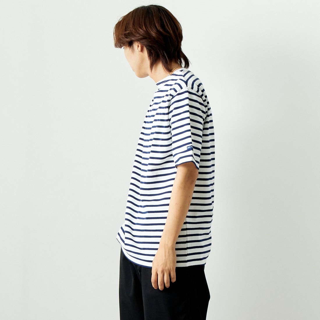 ST.JAMES [セントジェームス] 定番バスクTシャツ [03JC1325-1] NEI/MAR&&モデル身長：179cm 着用サイズ：6&&