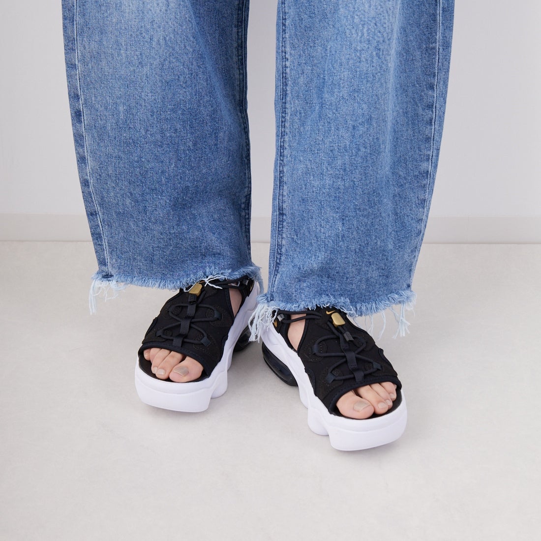 NIKE [ナイキ] エアマックス ココサンダル [CI8798] 002 ﾌﾞﾗｯｸ