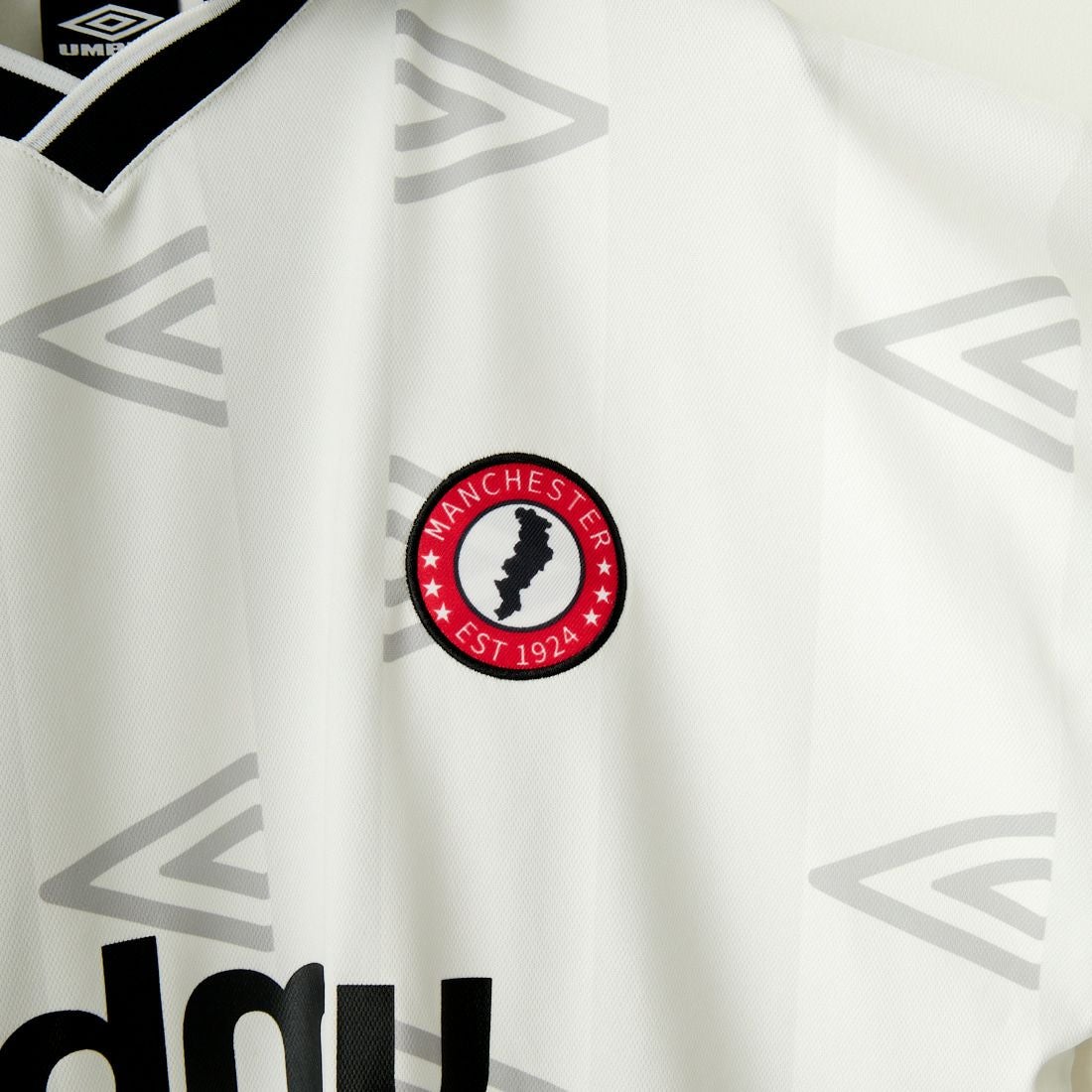 umbro [アンブロ] 別注 総柄プリント ゲームシャツ [UMNK-G0033-JF] WHITE