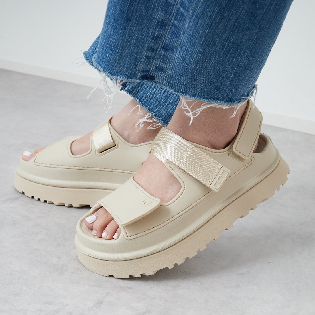 UGG [アグ] ゴールデングロウ [1152685]｜ジーンズファクトリー公式