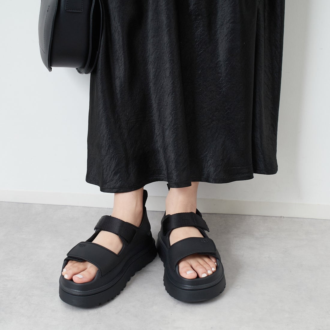 UGG [アグ] ゴールデングロウ [1152685] BLACK