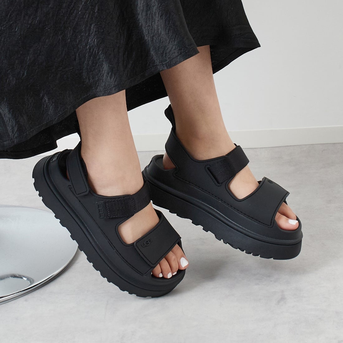 UGG [アグ] ゴールデングロウ [1152685] BLACK